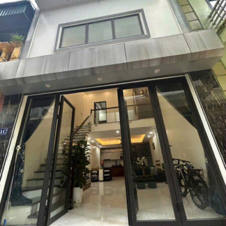 Nhà Nguyễn Viết Xuân full đồ 58m2 3,x tỷ oto đỗ cửa
