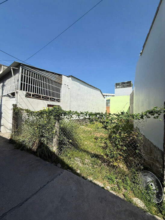 Bán Lô đất diện tích 95m², mặt tiền rộng 5.3m. Nằm trong hẻm đường Gò Găng giá 3.25 tỷ đồng lh e