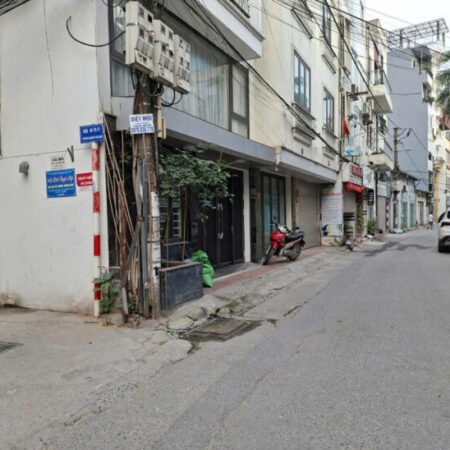 LONG BIÊN – LÔ GÓC 2 MẶT NGÕ – NGÕ RỘNG HƠN 3M Ô TÔ VÀO – GIÁ ĐẦU TƯ