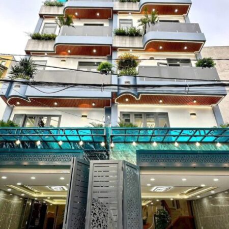 Nhà Nguyễn Ảnh Thủ, Hẻm Ô tô quay đầu, 70m2 5 tầng 5PN, sổ hồng. Nhỉnh 7 tỷ!