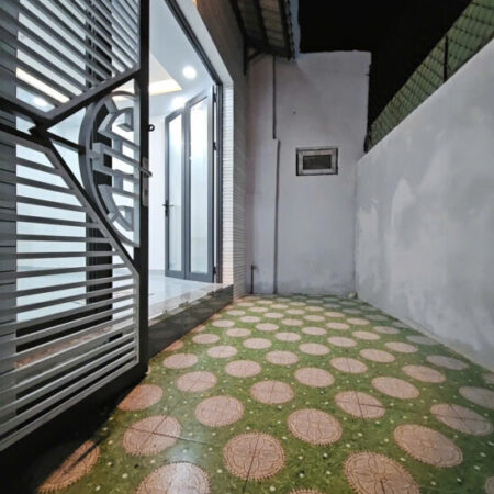 HẺM 1 SẸC DT NGANG 3,8 X 9 ĐÚC BÊ TÔNG Q4 HƠN 2 TỶ HẺM 1 SẸC DT NGANG 3,8 X 9 ĐÚC BÊ TÔNG Q4 HƠN 2 TỶ