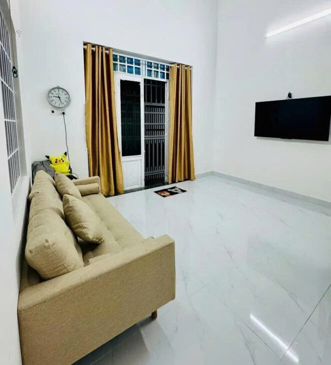 Nhà gác lững kiệt Trường Chinh cách mặt tiền đường đỗ oto 20m oto đỗ ngày đêm sát bến xe Đà Nẵng