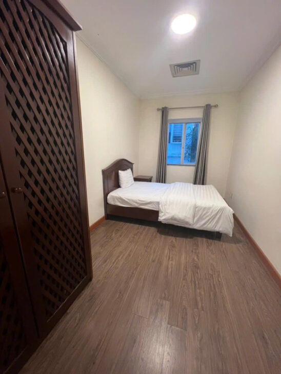 Cho thuê căn hộ 120m², 2PN – 2WC, gần phố Nguyễn Du & Phố Huế, Căn đẹp trung tâm, giá cực tốt!