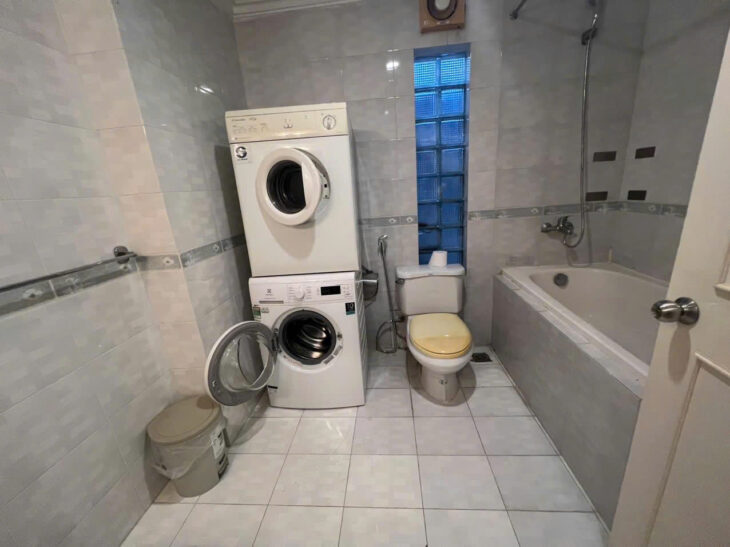Cho thuê căn hộ 120m², 2PN – 2WC, gần phố Nguyễn Du & Phố Huế, Căn đẹp trung tâm, giá cực tốt!