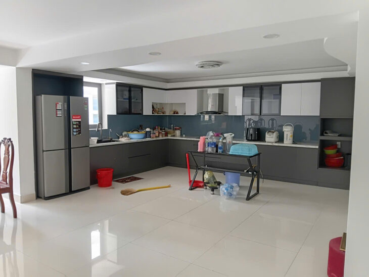 Bán nhà biệt thự khu nam long, Trần Trọng Cung, Q7, 3 lầu, giá tốt
