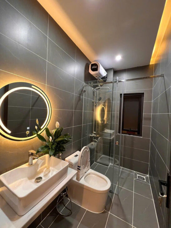 BÁN NHÀ 4 TẦNG KQH TRẦN ANH TÔNG P.8 ĐÀ LẠT
