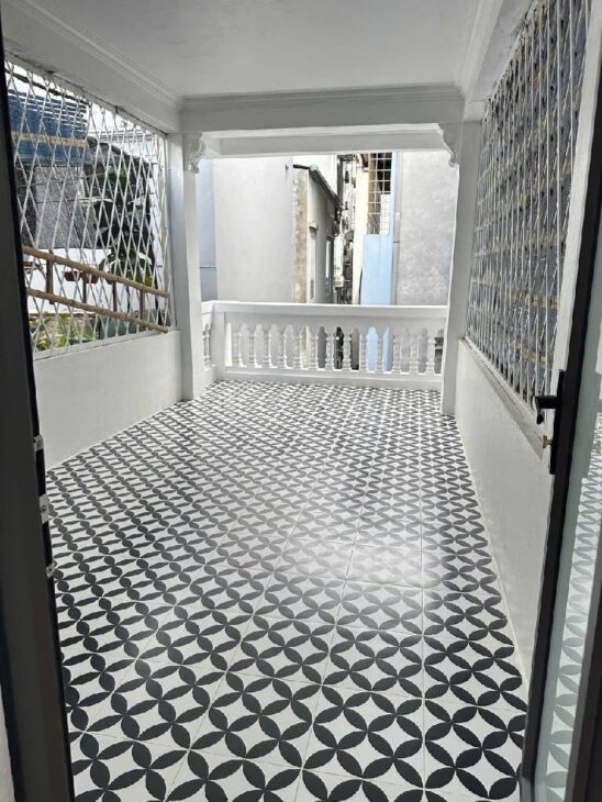 DOÃN KÊ THIỆN 42M x5 TẦNG-8,6 TỶ-VÀI BƯỚC Ô TÔ TRÁNH,NGÕ THÔNG CÁC NGẢ,PHÂN LÔ