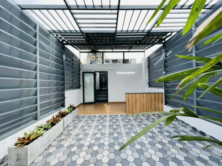 Bán nhà 2 tầng hẻm xe hơi ở đường Quang Trung P8, Q.GV DT: 4 x20m, giá chỉ 6.9 tỷ, ở ngay