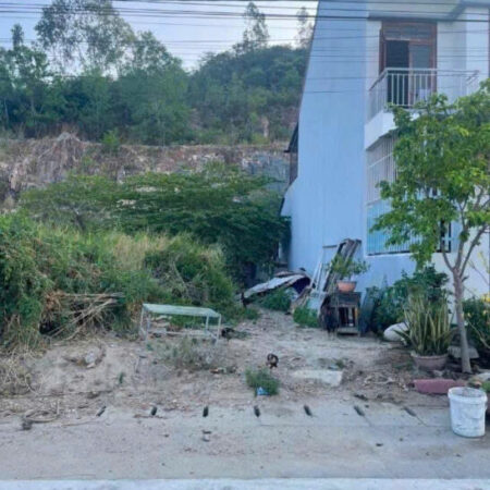 BÁN LÔ ĐẤT LƯNG TỰA NÚI MẶT VIEW SÔNG MÁT MẺ NGAY TĐC THUỶ TÚ, VĨNH THÁI, NHA TRANG.