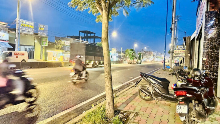 BÁN NHÀ 2 TẦNG 4,2 X 40M SHR MẶT TIỀN ĐẶNG THÚC VỊNH – HÓC MÔN SÁT Q12 ĐANG CHO THUÊ 28TR