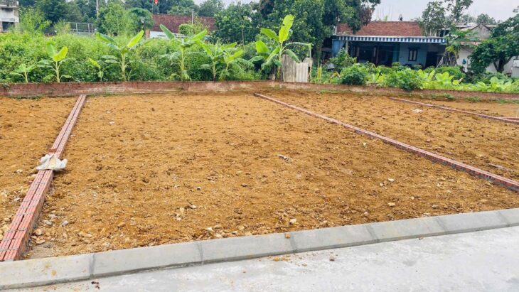 ĐẤT ĐẸP – GIÁ TỐT – CHÍNH CHỦ Cần Bán 3 Lô Đất Vị Trí Đắc Địa Thuộc TT xã Phú Cát, Quốc Oai, Hà Nội