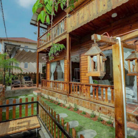 CHO THUÊ HOMESTAY SÂN VƯỜN 300M2 3 PHÒNG GIO AN ĐÀ LẠT 19TR/THÁNG