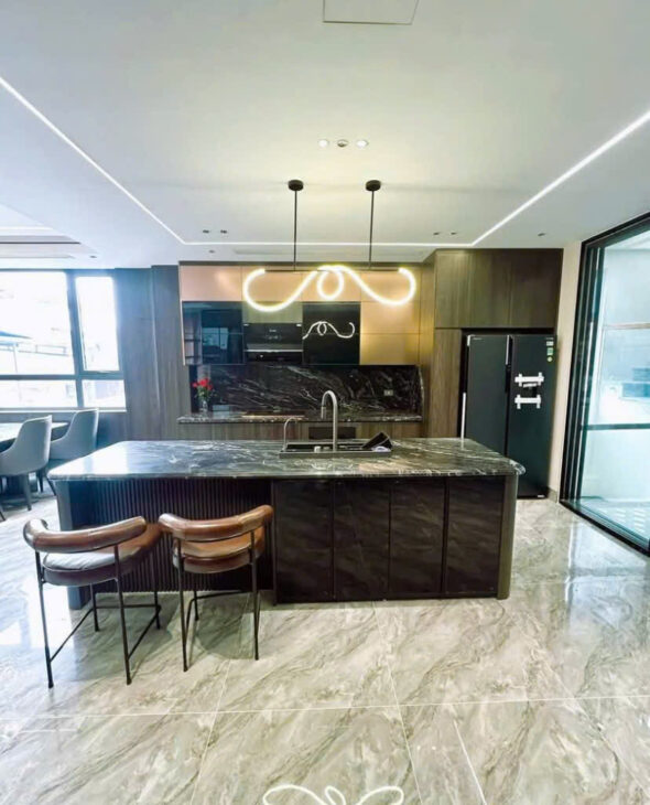 PHỐ VIP 7.2HA/ BA ĐÌNH- TOÀ 7 TẦNG THANG MÁY- VỈA HÈ Ô TÔ TRÁNH- DT 45m2, MT 4.8M- GARA Ô TÔ 16