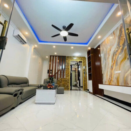 Chính Chủ Bán Nhà MAI DỊCH/Cầu Giấy 38m2 6 Tầng Thang Máy Xây Mới Ô Tô Đỗ Cổng Hơn 10 Tỷ