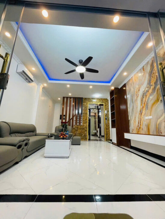 Chính Chủ Bán Nhà MAI DỊCH/Cầu Giấy 38m2 6 Tầng Thang Máy Xây Mới Ô Tô Đỗ Cổng Hơn 10 Tỷ