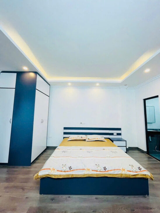 CHÍNH CHỦ MAI DỊCH – CẦU GIẤY- 38M2-6 TẦNG THANG MÁY- NHỈNH 10đ – Ô TÔ ĐỖ CỔNG