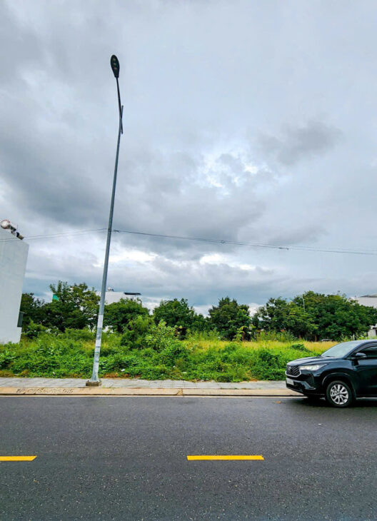 BÁN LÔ MẶT TIỀN ĐƯỜNG SỐ 13 KĐT LÊ HỒNG PHONG 2, NHA TRANG.