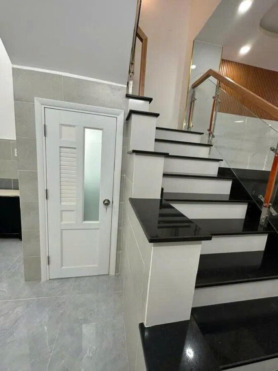 NHÀ BÁN – BÌNH TÂN – SÁT TÂN PHÚ – HXH – 4 TẦNG – 4 X 17 – NHỈNH 6 TỶ