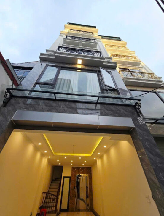 NHÀ RIÊNG 6 TẦNG THANG MÁY_ XUÂN ĐỈNH/SÁT NGOẠI GIAO ĐOÀN/ CV HÒA BÌNH- DT 36M2x 6 TẦNG- MẶT NGÕ