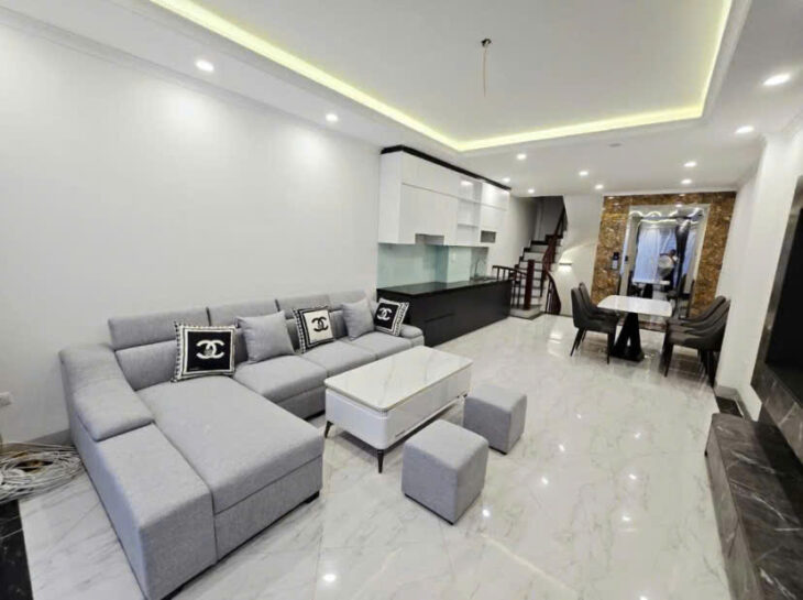 NHÀ RIÊNG 6 TẦNG THANG MÁY_ XUÂN ĐỈNH/SÁT NGOẠI GIAO ĐOÀN/ CV HÒA BÌNH- DT 36M2x 6 TẦNG- MẶT NGÕ
