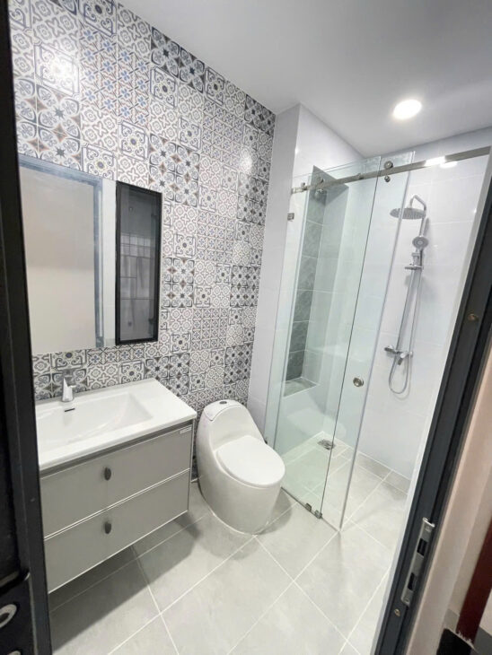 💥 MẶT TIỀN KINH DOANH – KÊNH TÂN HÓA – 5 TẦNG – 73M² (4.4 x16m) – CHỈ 10.X TỶ 💥