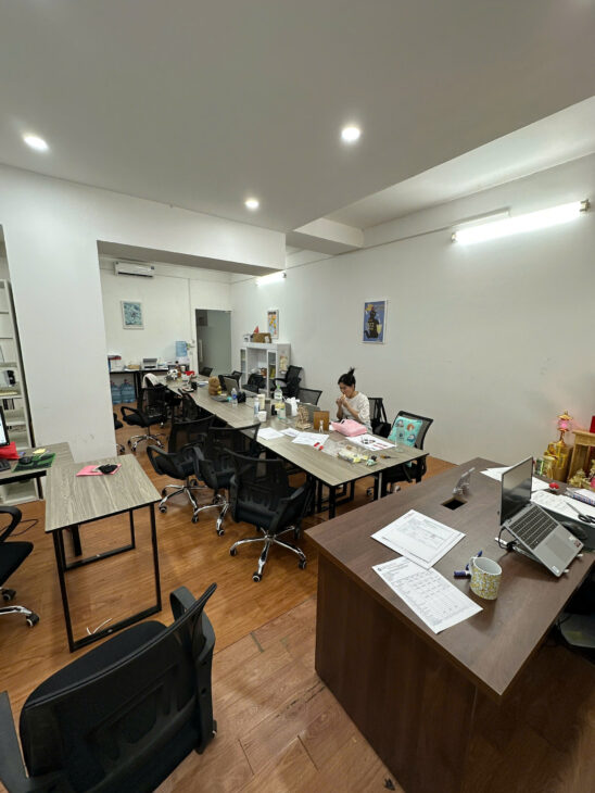 Cho thuê căn nhà mặt phố Hoàng Sâm, Cầu Giấy. DT 47m2 , MT 5m, 9 triệu/tháng. LH: 0916109086