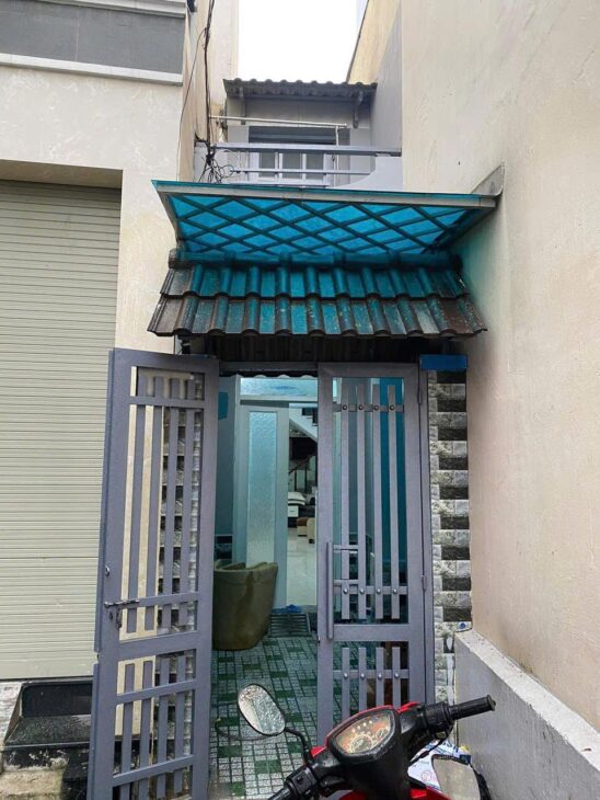 Nhà HXH 2/ Trương Công Định, 40m2, 1T1L nở hậu, có sân riêng