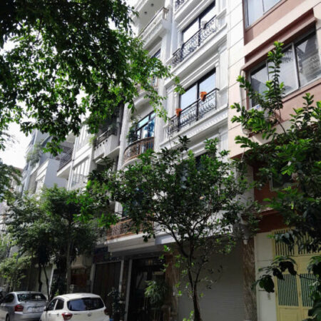 Bán nhà hàng xóm Galaxy Vạn Phúc giá cực tốt đây. Bán nhà hàng xóm Galaxy Vạn Phúc giá cực tốt đây.