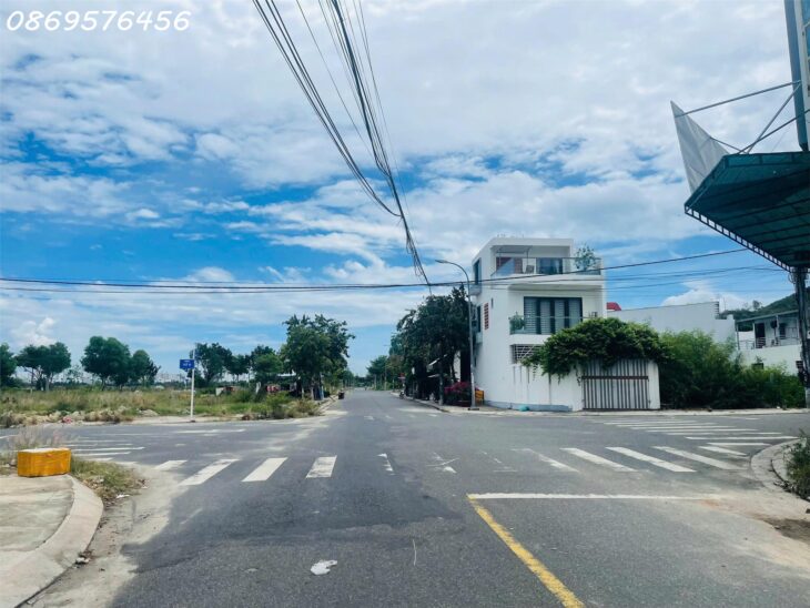 BÁN LÔ TÁI ĐỊNH CƯ HÒN RỜ KHÁNH HOÀ