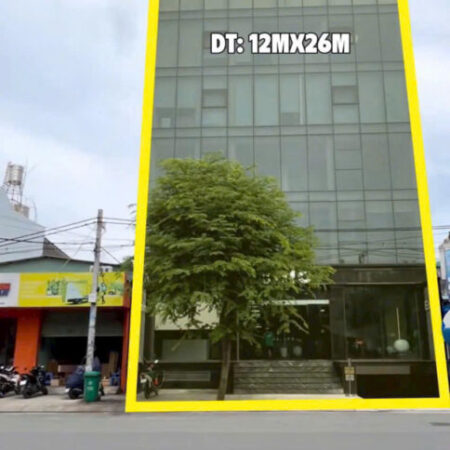 Bán nhà mặt tiền 12.5x30m giá 100 tỷ Đường Phạm Văn Bạch