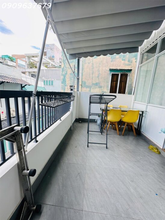 KHU VỰC HIẾM NHÀ BÁN- CÁCH MẶT TIỀN LÃNH BINH THĂNG CHỈ VÀI BƯỚC CHÂN- KẾ ĐƯỜNG 3/2 – XE HƠI NGỦ