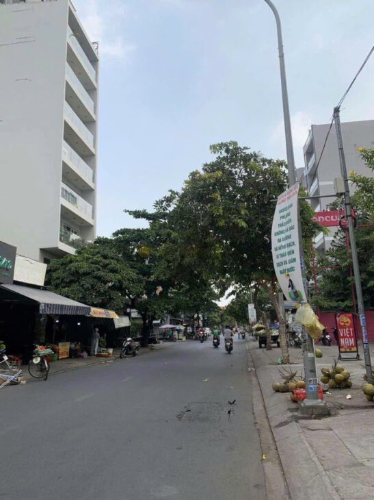 BÁN LÔ ĐẤT MT SỐ 70 Quốc Hương, Phường Thảo Điền, Quận 2