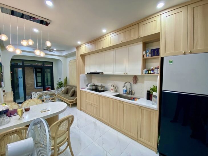 LẠC LONG QUÂN 35M x5 TẦNG 11,55 TỶ-15M Ô TÔ TRÁNH,PHÂN LÔ,THANG MÁY,NGÕ THOÁNG RỘNG