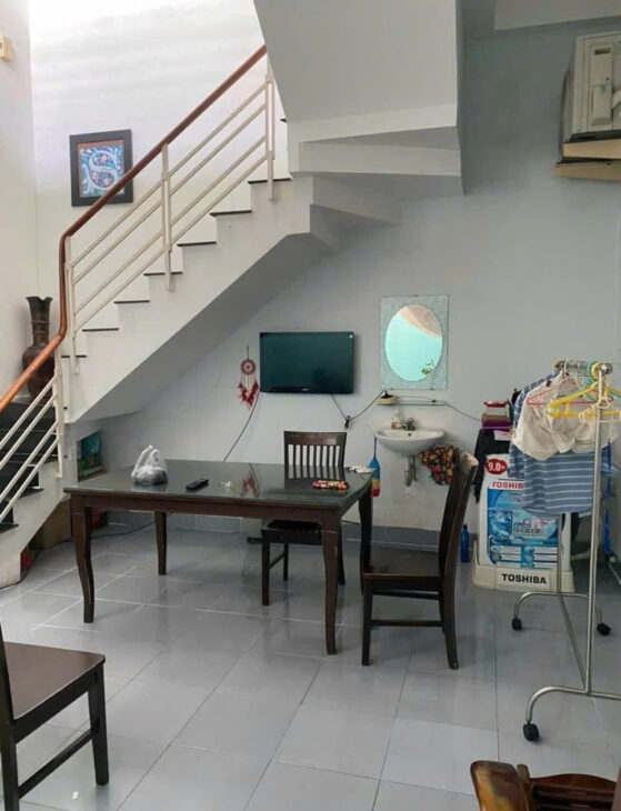 BÁN NHÀ HẺM NGUYỄN THỊ MINH KHAI NGANG 7m, TTTP NHA TRANG.