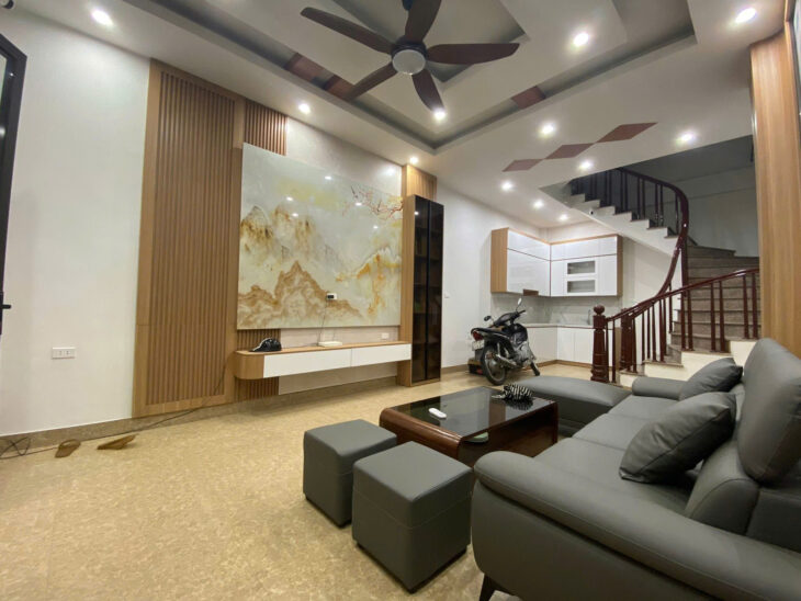 40M RA Ô TÔ TRÁNH – TRẦN DUY HƯNG 38M2- 5TẦNG – NHỈNH 9TỶ NHÀ MỚI ĐẸP – NỘI THẤT SỊN