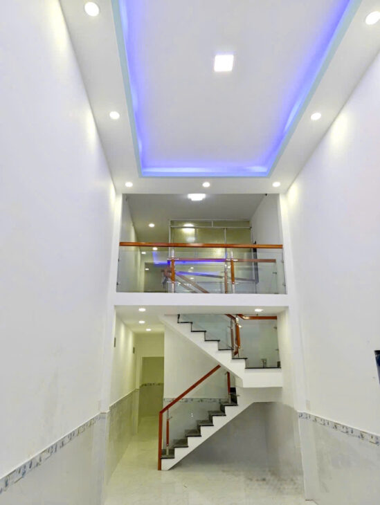 BÁN NHÀ MẶT TIỀN GÁC LỬNG 4 X 32M SHR NGUYỄN THỊ PHA – ĐÔNG THẠNH, HÓC MÔN GẤP BÁN CHỈ 5,6 T