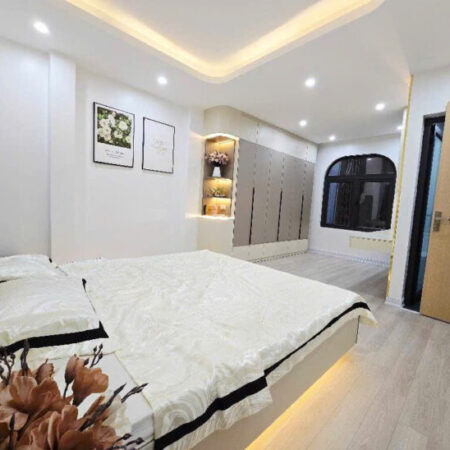 NGÕ THÔNG KINH DOANH LINH QUANG – GẦN VĂN MIẾU – NHÀ ĐẸP FULL ĐỒ – NGÕ THÔNG KINH DOANH – GIÁ MỀM