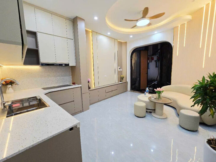 NGÕ THÔNG KINH DOANH LINH QUANG – GẦN VĂN MIẾU – NHÀ ĐẸP FULL ĐỒ – NGÕ THÔNG KINH DOANH – GIÁ MỀM