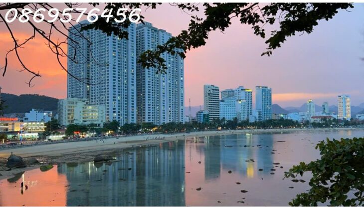 bán căn hộ mường thanh ngay bãi tắm hòn chồng