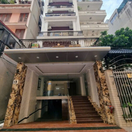 SIÊU ĐẦU TƯ ! 1.5tỷ/n tòa Apartmen Lạc Long Quân Cầu Giấy Tây Hồ ngõ thông oto KD 135m x9t