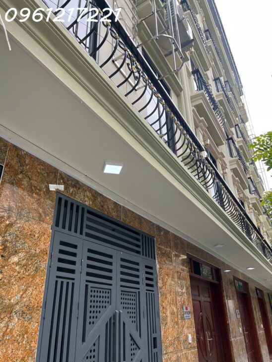 Bán nhà tu hoàng, phương canh, 7 tầng thang máy, hơn 7 tỷ