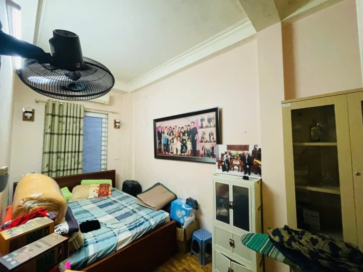 Bán Nhà Đại La 24/31m2. 4 tầng. mặt tiền 5.2m. giá 9.6 Tỷ Hai Bà Trưng Hà Nội