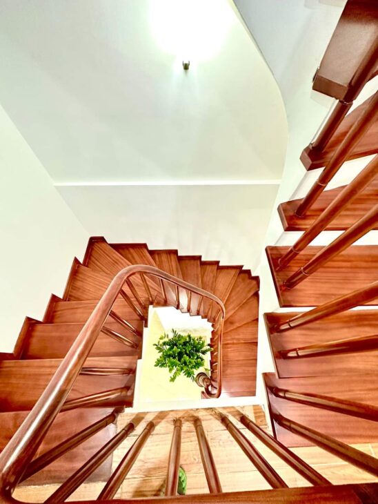 🔥 CẠNH KĐT HINODE – NHÀ MỚI 37M²x5T – Ô TÔ 7 CHỖ ĐỖ CỔNG