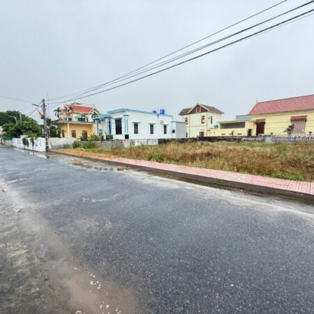 Chính chủ bán đất sát khu đấu giá giao phong 108m2 sát khu hành chính mới Quất Lâm