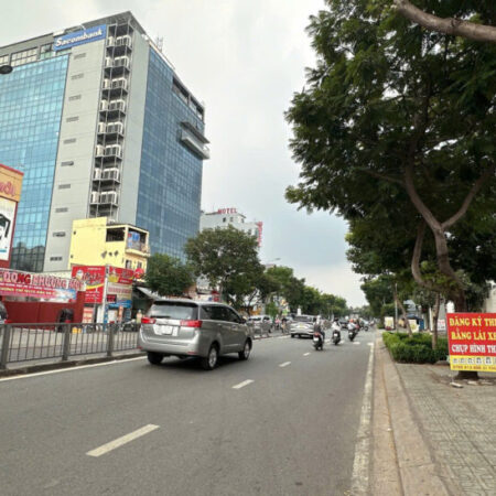 Bán CHDV hẻm 220 Nguyễn Oanh ngang 5m 95m2 5 tầng 12PN TN 55tr NT đẹp gần chợ 12.6 tỷ