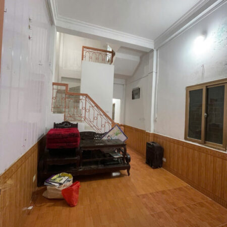 Cho thuê nhà 3 tầng giá cực rẻ tại ngõ 11 Nguyễn An Ninh Cho thuê nhà 3 tầng giá cực rẻ tại ngõ 11 Nguyễn An Ninh