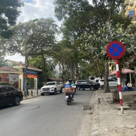 TRUNG TÂM CẦU GIẤY – NGÕ THÔNG – Ô TÔ ĐỖ CỬA – 2 MẶT THOÁNG – DÒNG TIỀN ỔN ĐỊNH