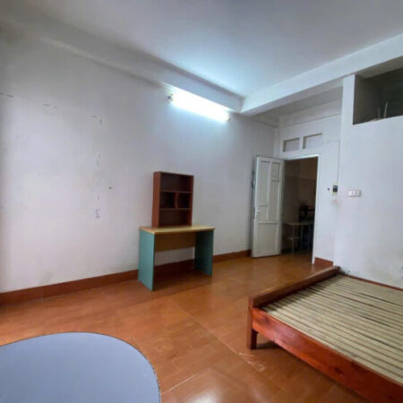 Cho Thuê phòng cực đẹp ban công thoáng ô tô đỗ tại Ngõ 116 Miếu Đầm, Mễ Trì