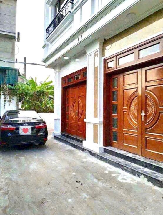 THẠCH BÀN- Ở NGAY- 5 TẦNG- Ô TÔ ĐỖ CỬA – CHỈ 5.X TỶ