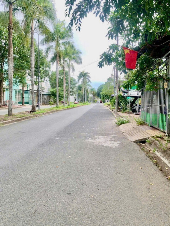 60. TRỆT RỘNG ĐẸP – MẶT TIỀN ĐƯỜNG PHAN TRỌNG TUỆ – KDC DIỆU HIỀN